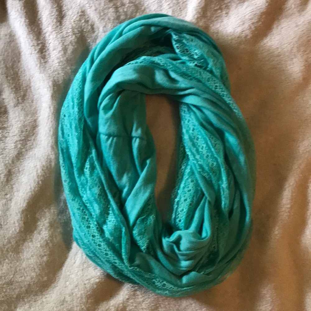 Light teal infinity scarf